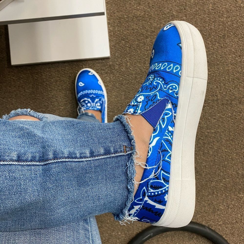 Blue Bandana Tennis Sneakers - Picture 4 of 5